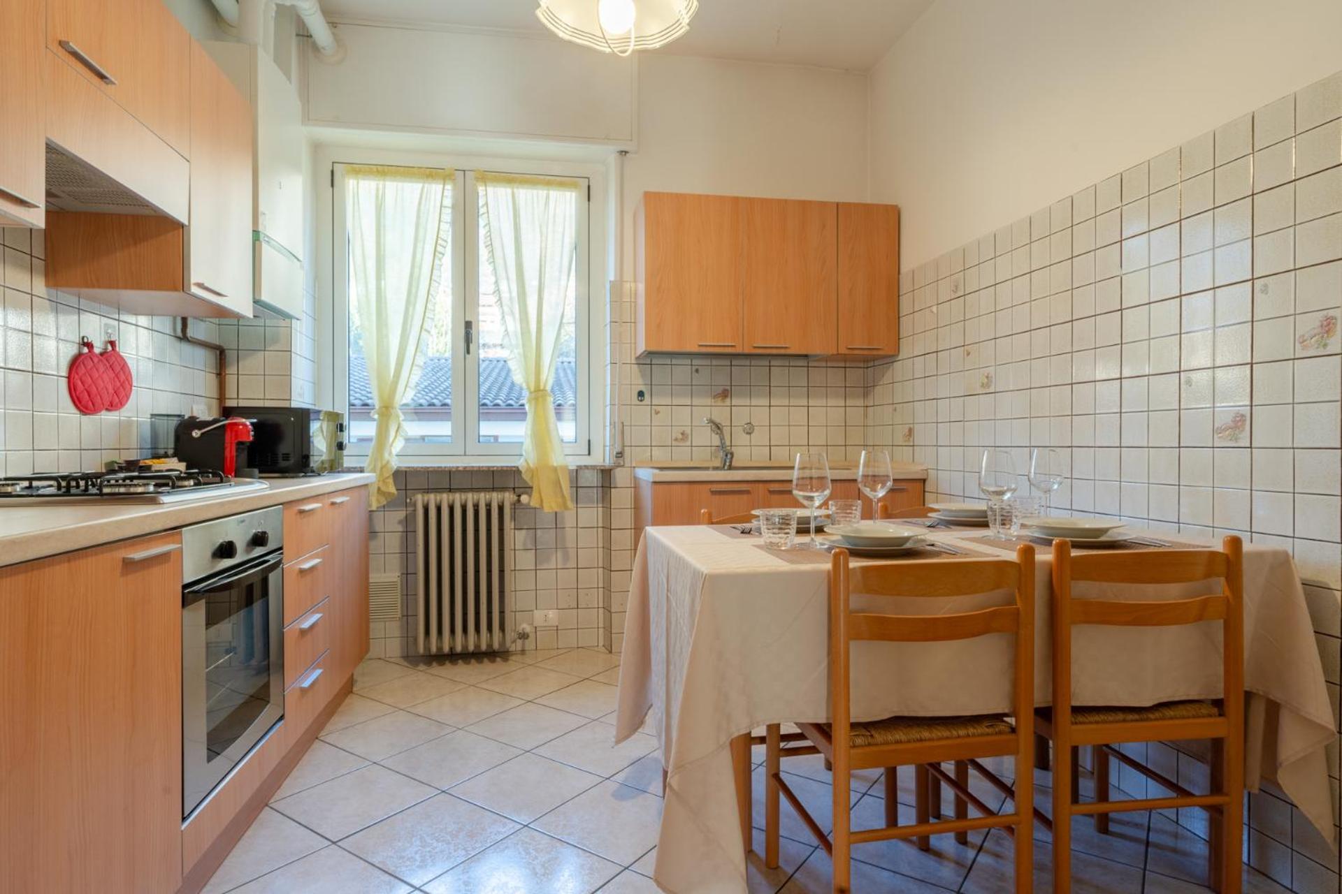 Garden - In The Center Of Apartment